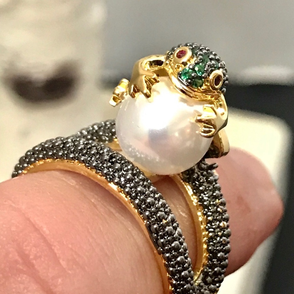 Frog Fashion Ring